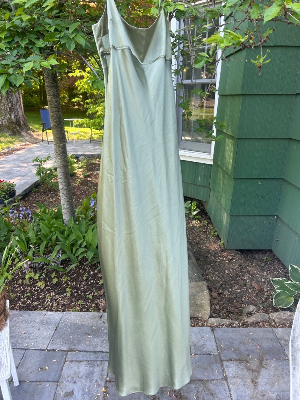 Dress - Picture 3 of 7